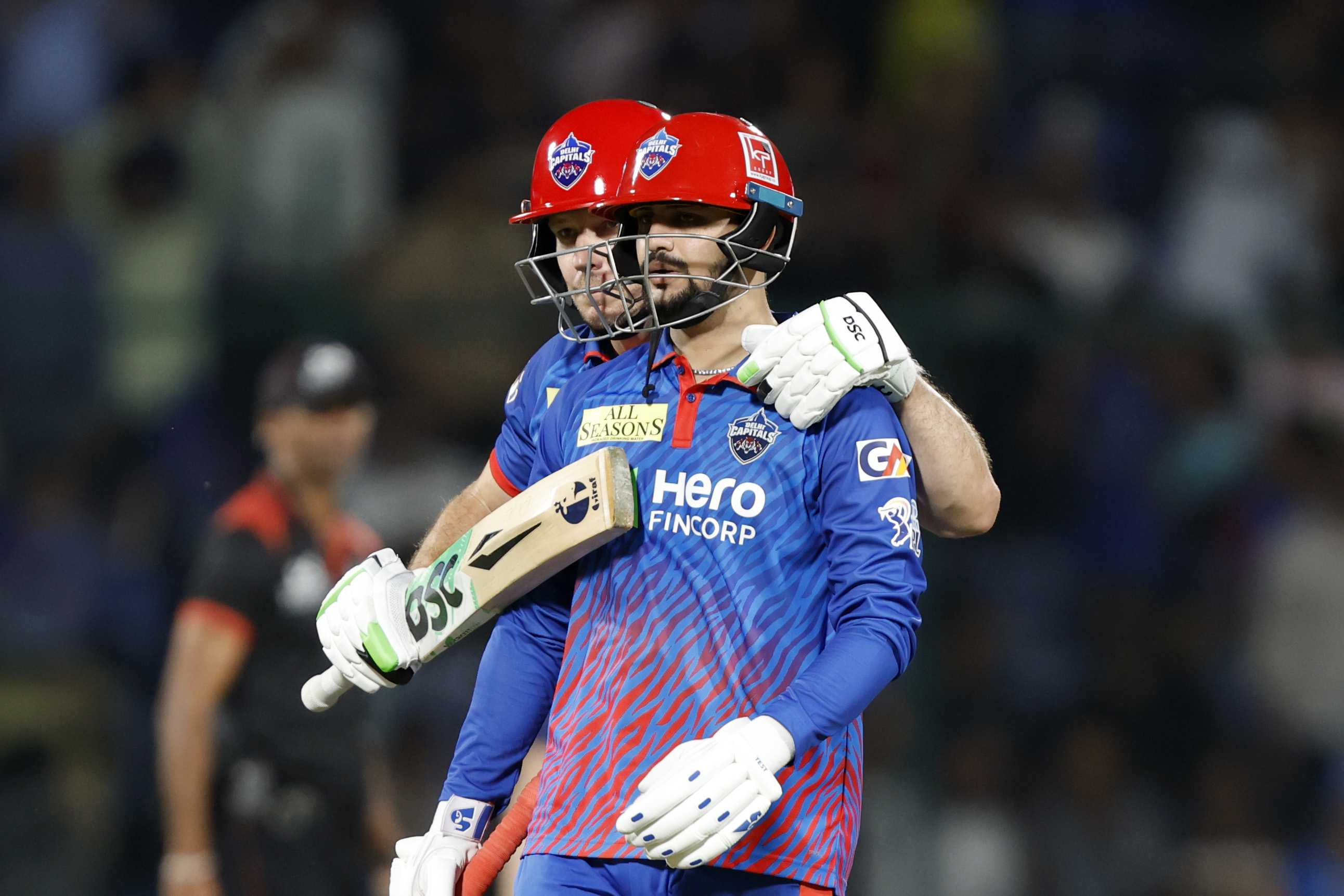 Top-order jitters meet middle-order void in DC-GT face-off